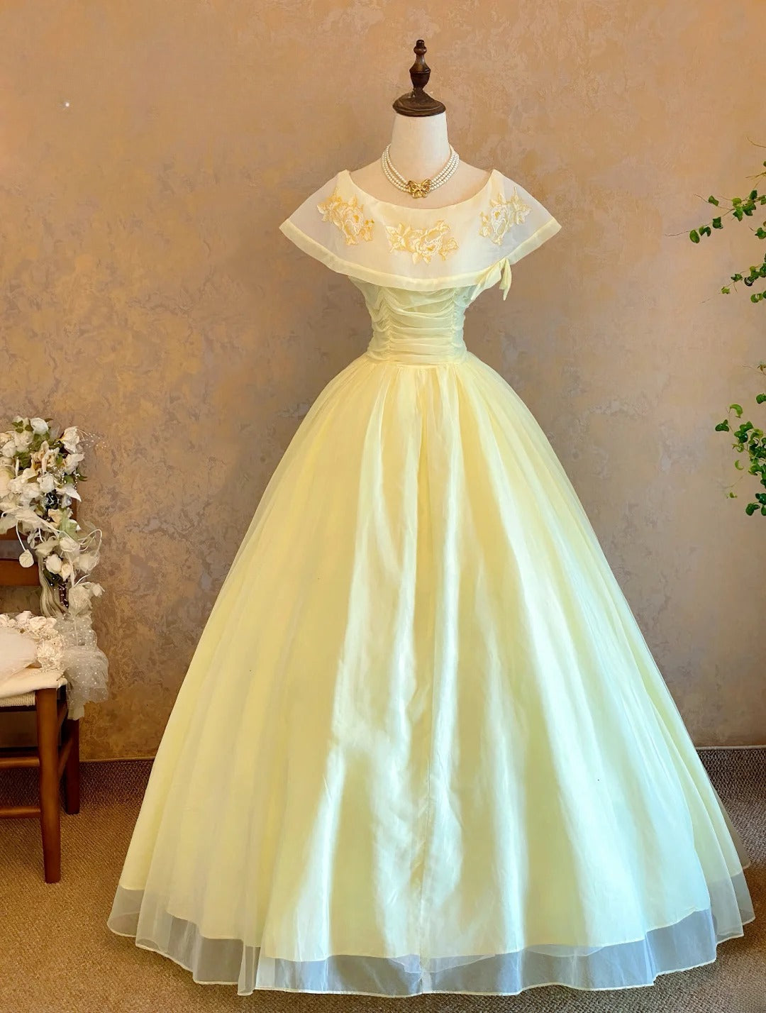 Quinceanera Dress Scoop Yellow With Lace Floor Length Ball Gown Sweet 15 15th Birthday Gown RB9119