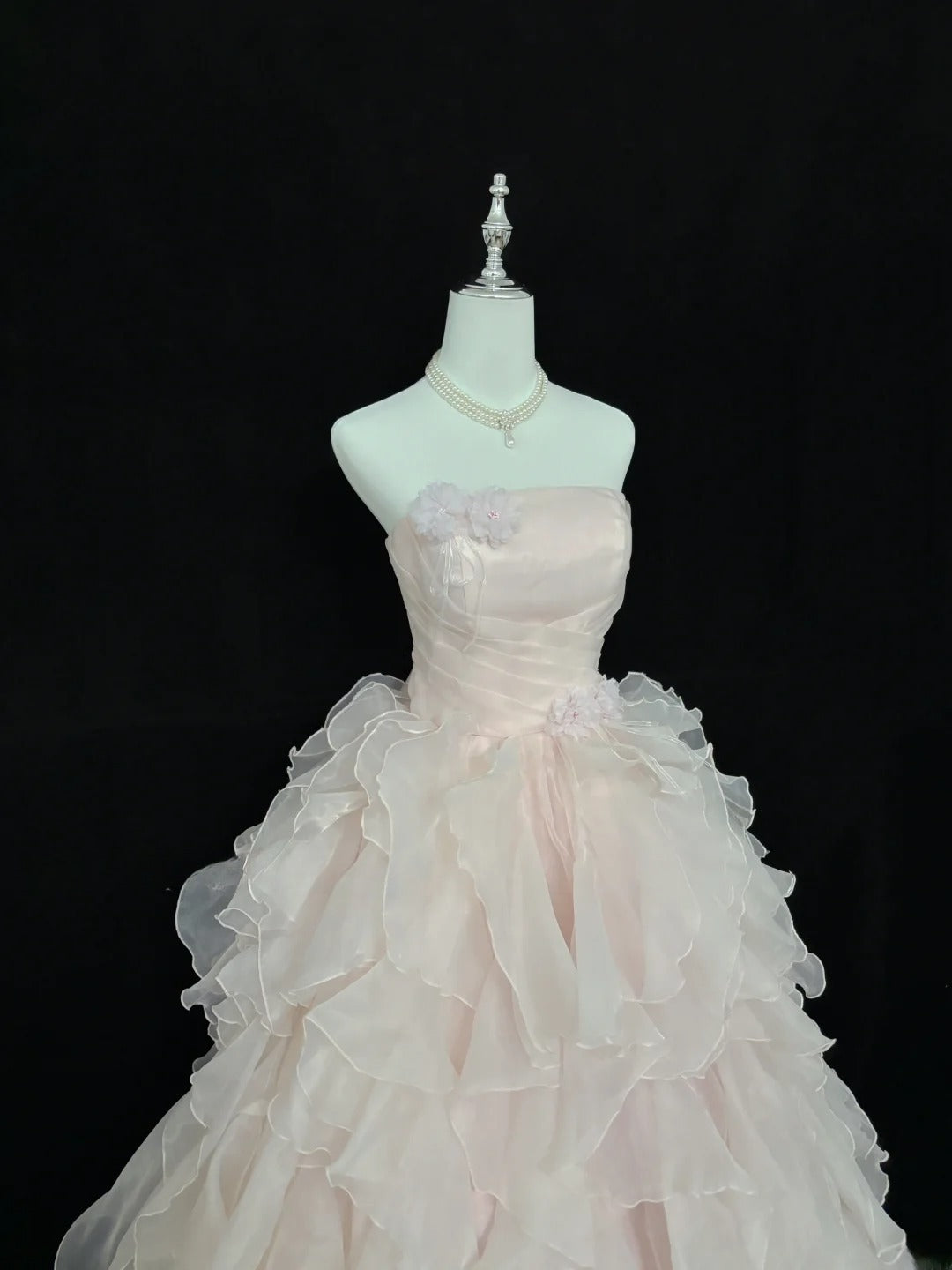 Fairytale Dream Ball Gowns Strapless Light Pink Poofy Long Quince Dress Sweet 16 Ideas Quinceanera Dresses Vestidos De 15anos RB7636