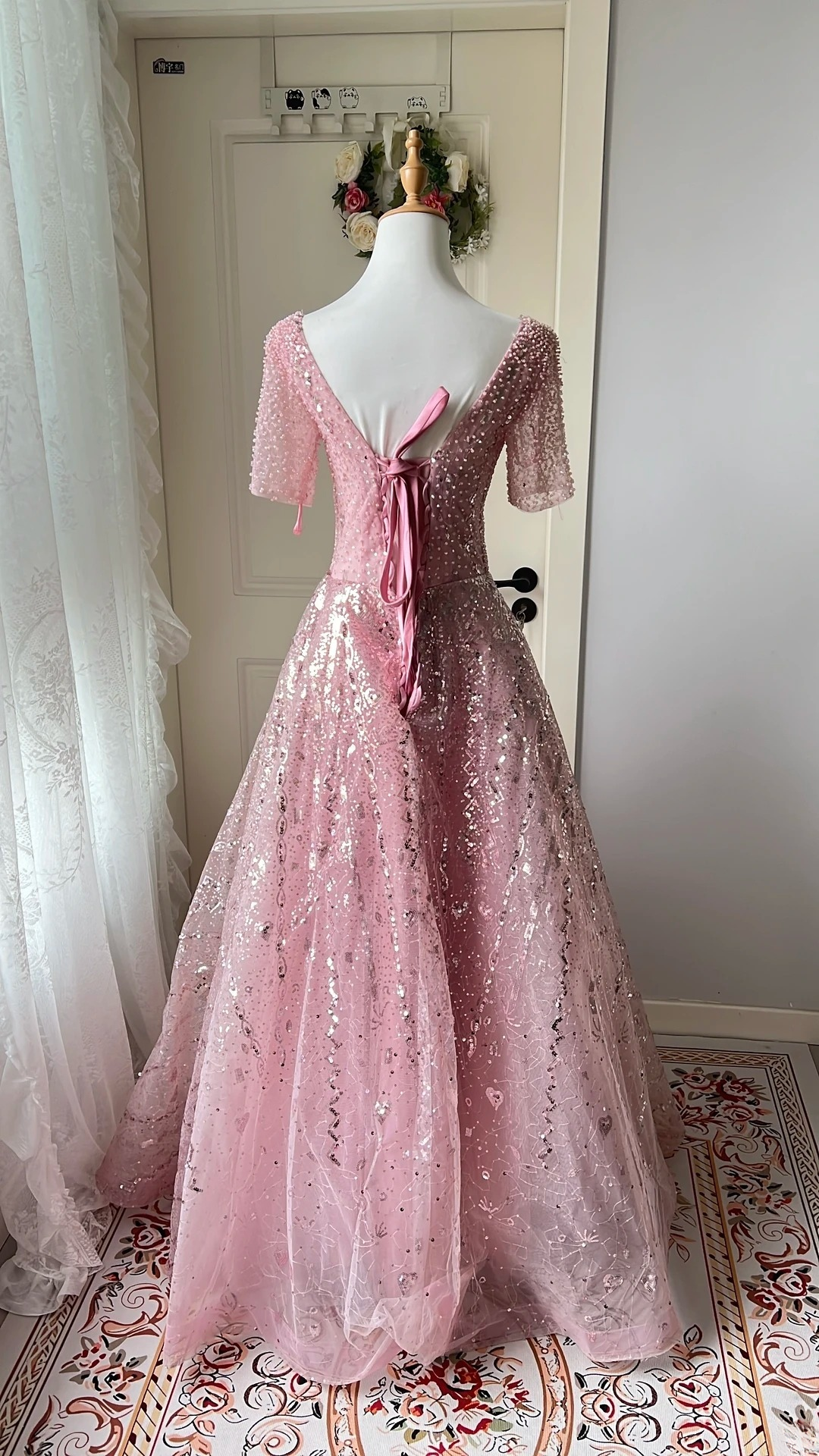 Modest Prom Dresses Ball Gown V Neck Short Sleeves Pink With Beading Long Evening Outfits RC0731