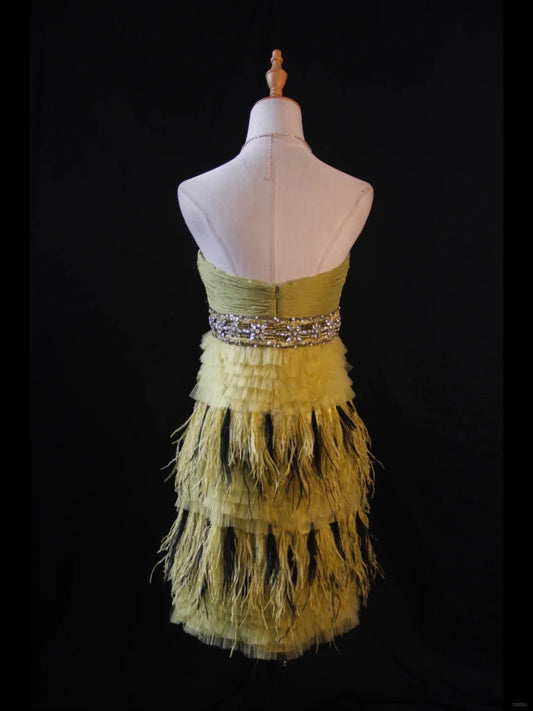 Vintage A Line Strapless Olive Green Tulle With Beads Feathers Short 16th Birthday Dress Homecoming Dresses Cocktail Gown AS418
