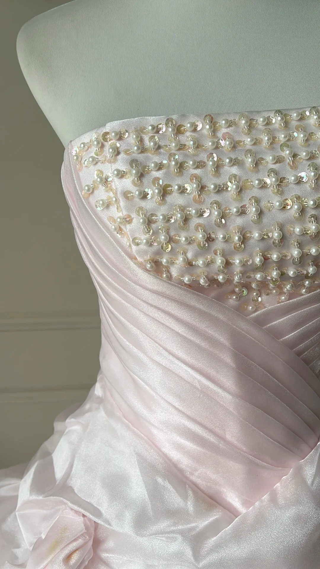 Pink Sweet 16 Quinceanera Dress Strapless Pearls Tiered Ball Gown With Flowers Ruffled RC0807