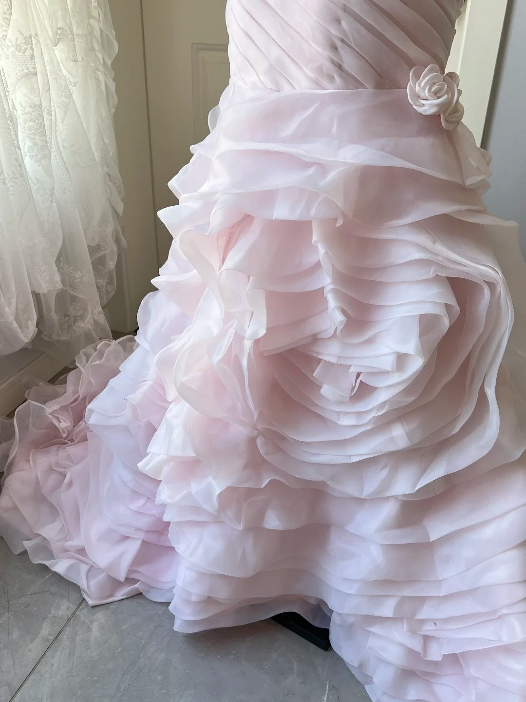 Pink Wedding Dress Modest Mermaid Strapless With Tiered Layers Long Bridal Gown RC0844