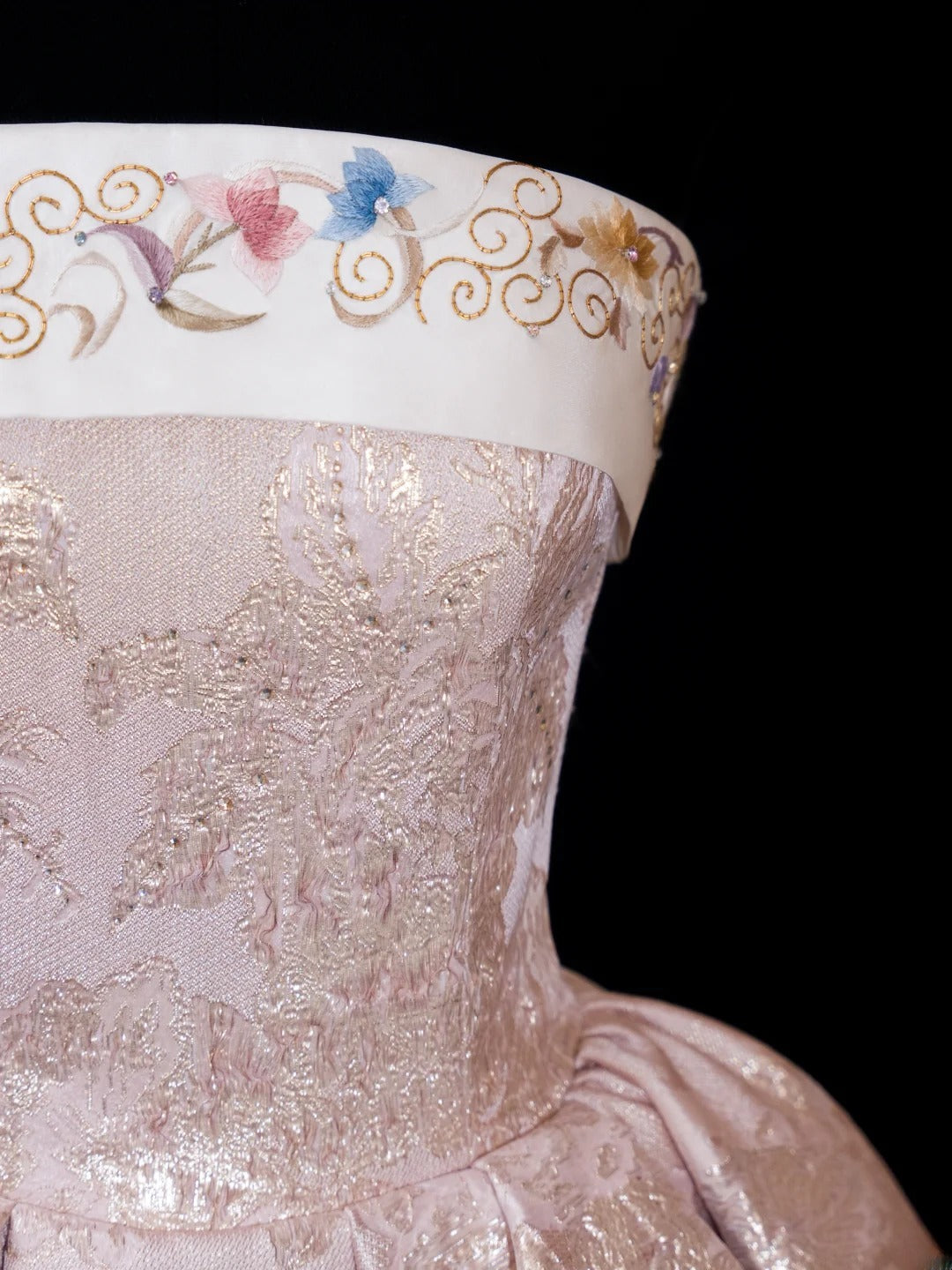 Chic Ball Gown Strapless Blush Pink 16th Birthday Dress Lace Homecoming Dresses Cocktail Gown AS582