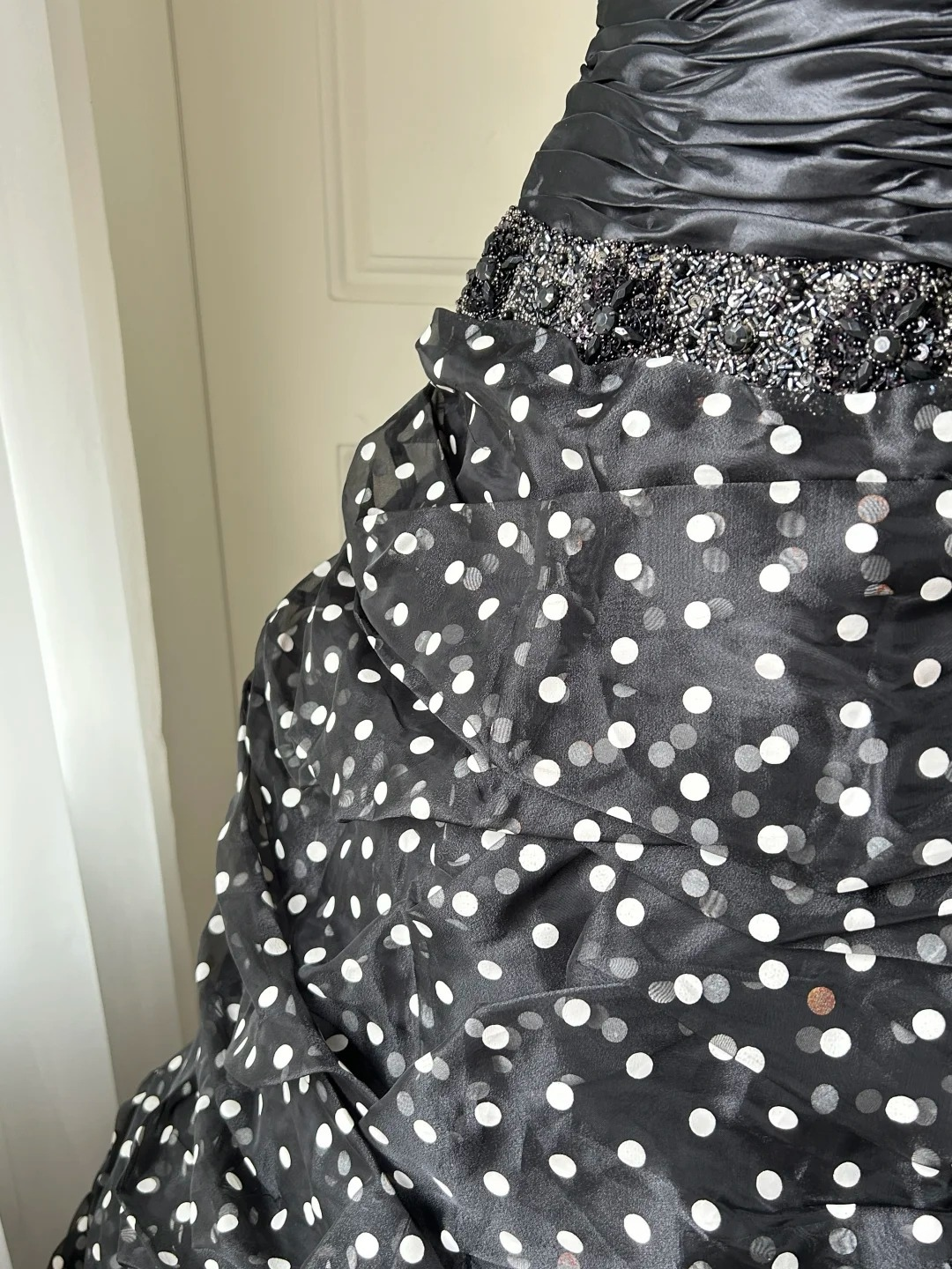 Sweet 16 Quinceanera Dress Ball Gown Sweetheart Black Polka Dots With Tiered 16th Birthday Party Outfit RC0957