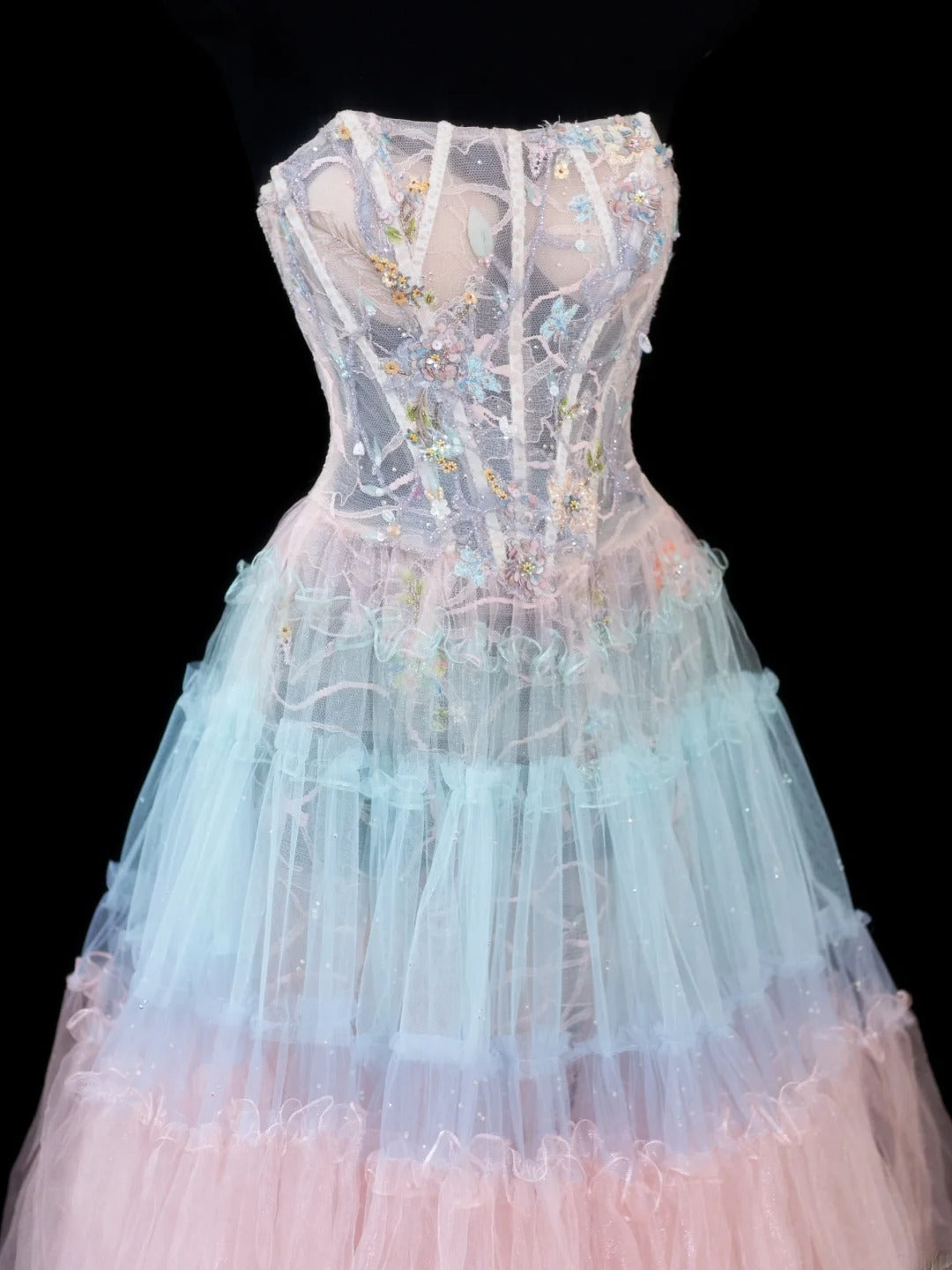 Elegant Ball Gown Strapless Multi Colors Tulle Lace Tops Formal Fancy Evening Dresses Dinner Outfits Classy Party Gowns AS606