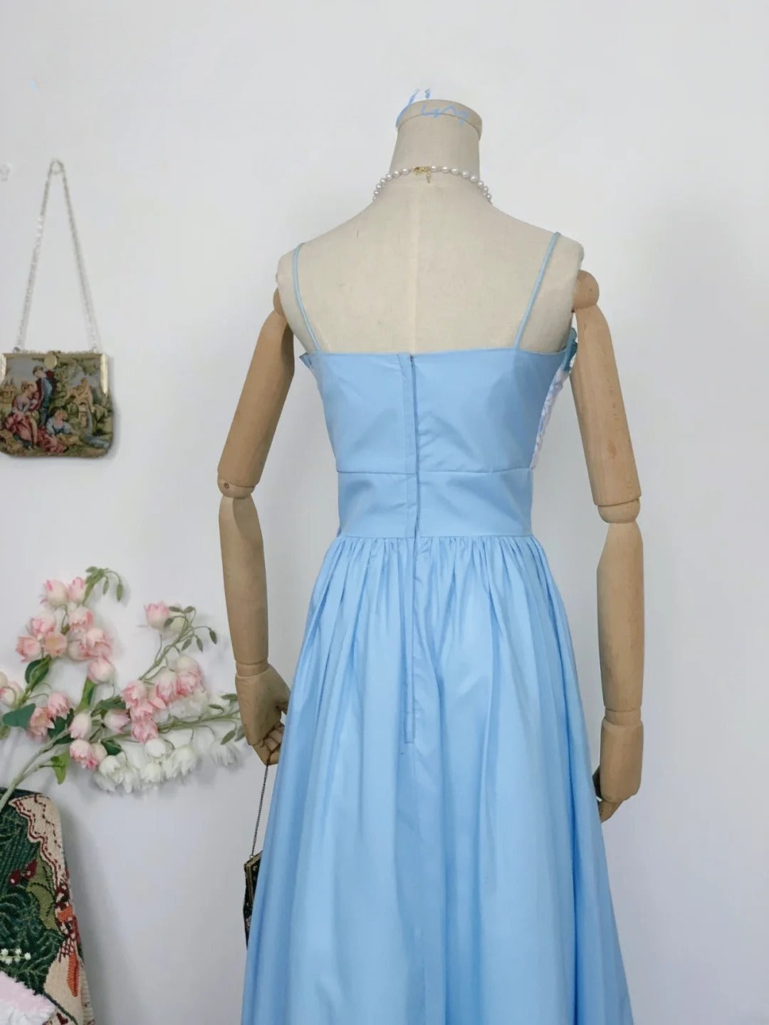 Elegant A Line Spaghetti Straps Blue Satin Long Prom Dress Floor Length Evening Party Gown RB9652