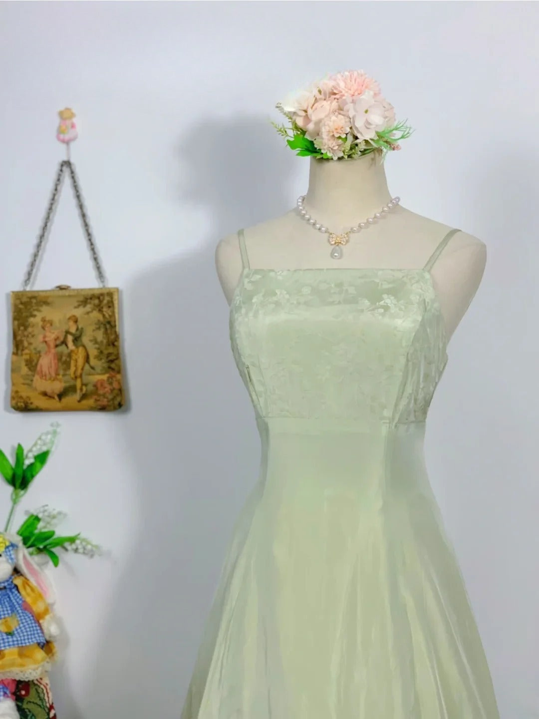 Elegant A Line Mint Green Spaghetti Straps Long Prom Dress Floor Length Evening Party Gown RB9669