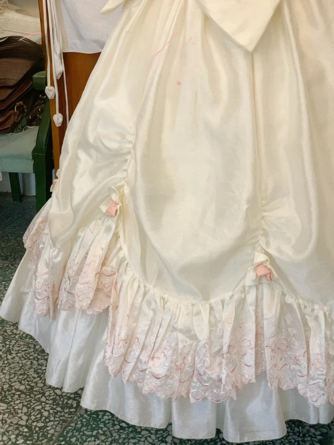Vintage Wedding Dress Ball Gown High Neck With Sleeves Lace White Bridal Gown for Big Day RB9671