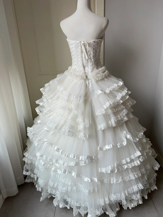 Pretty Quinceanera Dress Ball Gown Strapless White With Lace Tiered Layers 18th Birthday Party Outfit RC1446