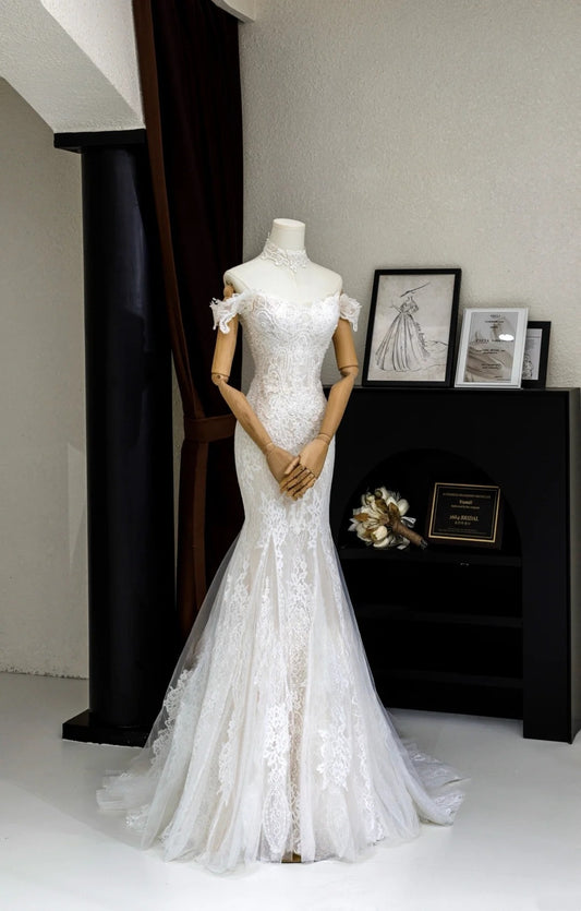 Romantic Women's Mermaid Off The Shoulder With Appliqued Short Sleeves White Lace Tulle Sweep Train Wedding Dresses AU022