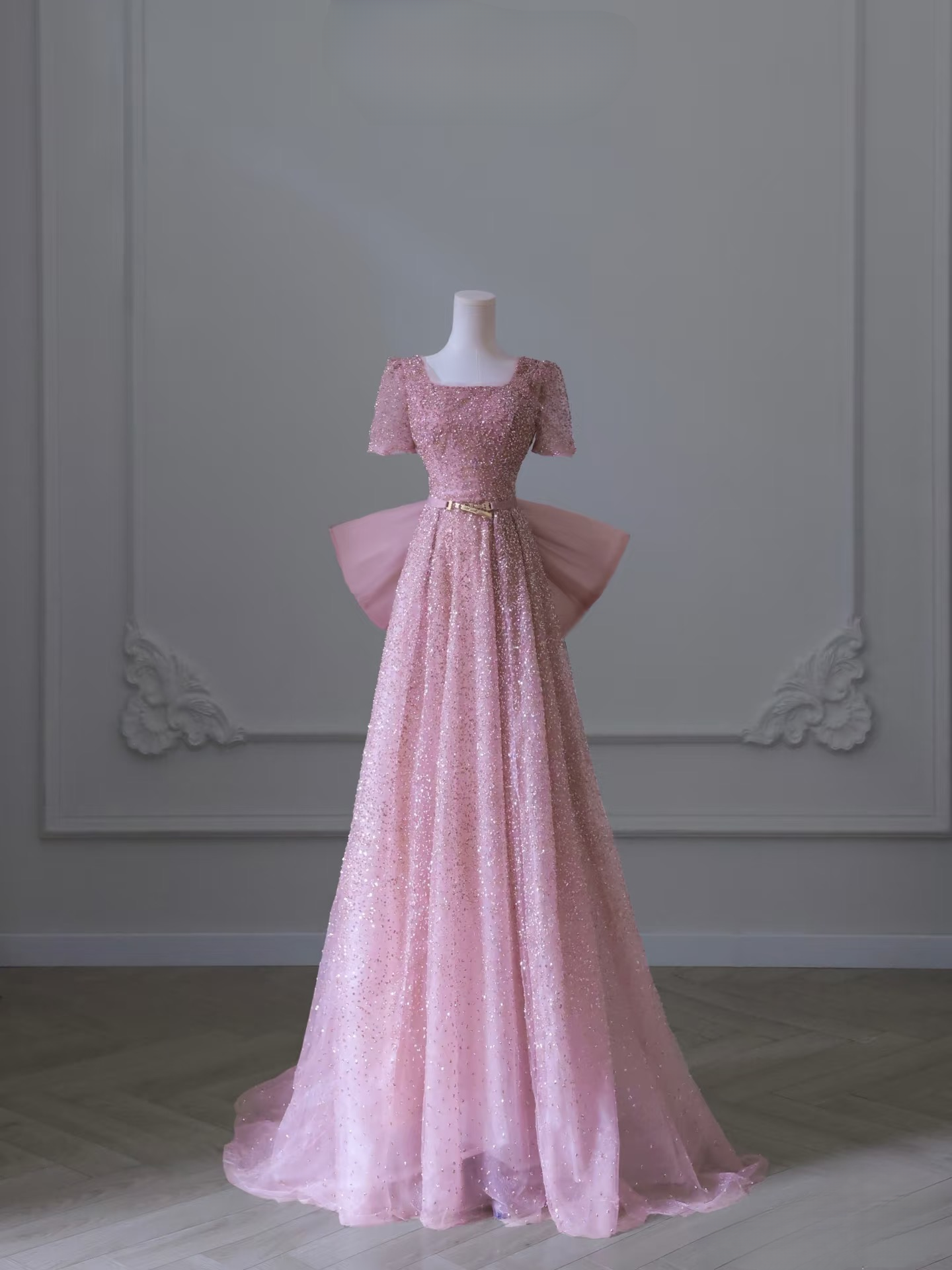 Elegant Ball Gown Square Neck Short Sleeves Pink Tulle Prom Dresses Inspiration Trending Evening Gowns Formal Party Prom Dress AU118