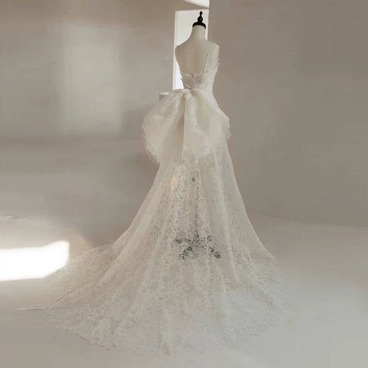 Romantic Sheath Spaghetti Straps Lace White Wedding Gown Fairytale Bride Gown Wedding Dresses AU453