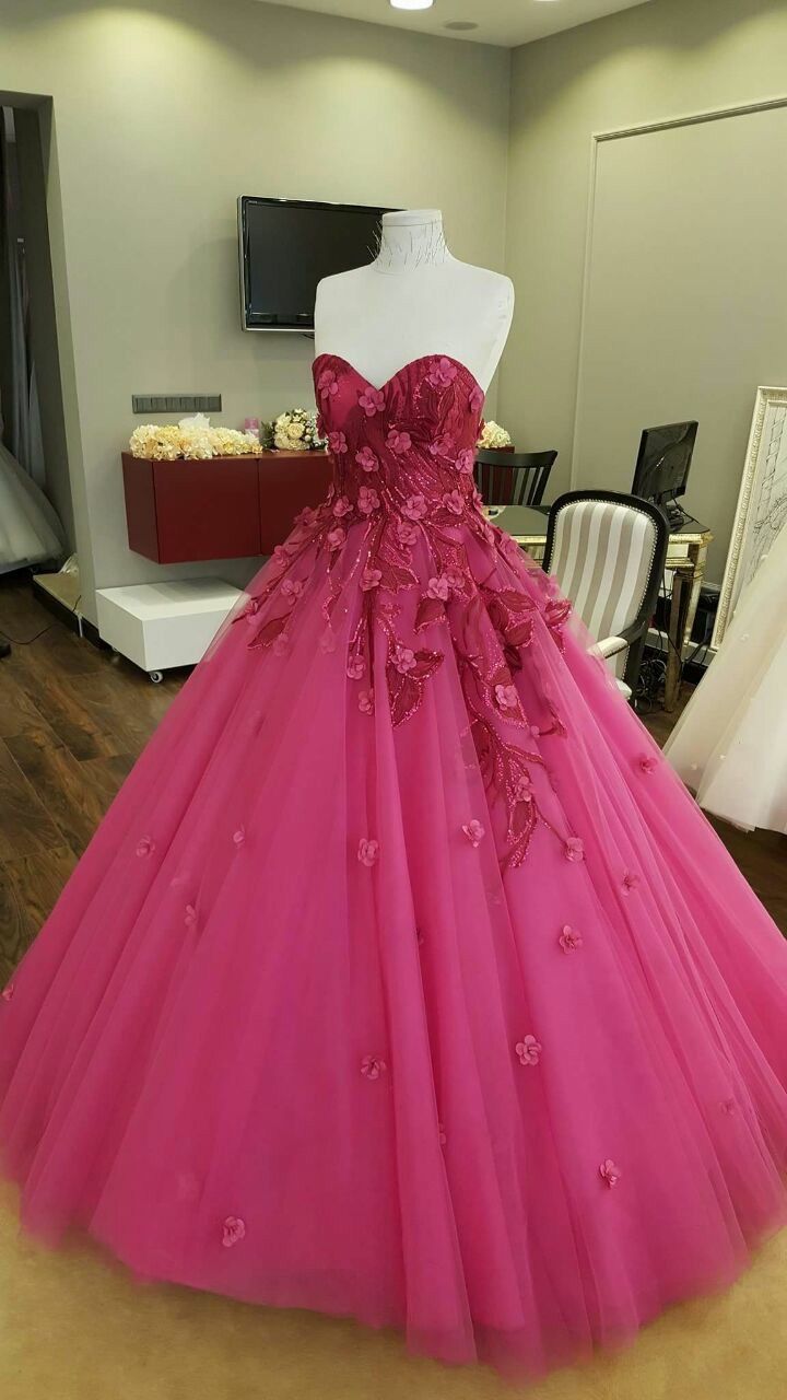Modest Ball Gown Sweetheart Hot Pink Tulle Appliques Quinceanera Dresses Sexy Quinceanera Gowns Sweet 16 Dress B258