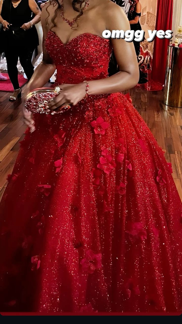 Red Quinceanera Dresses Ball Gown Sweetheart Sparkly Birthday Prom Gowns Vestidos De 15 Anos Formal Party Long Sweet 15 16 Dress B314