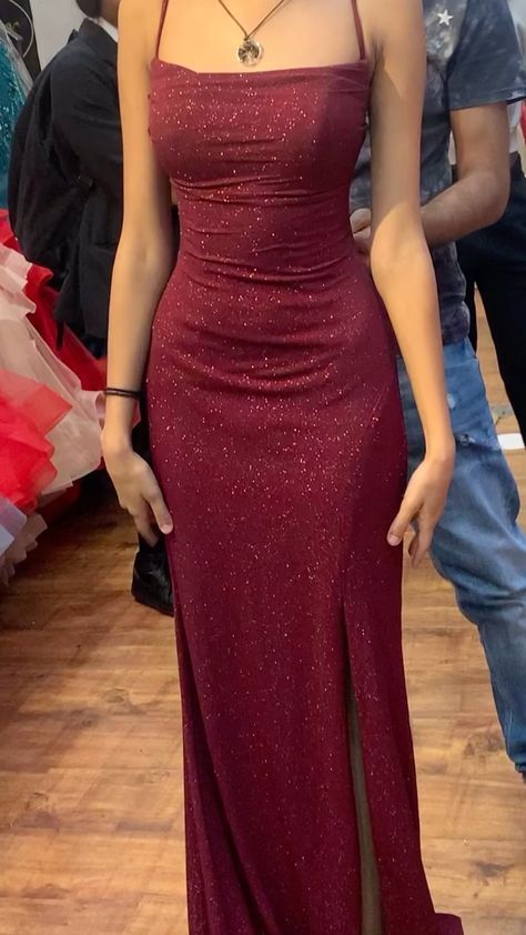 Elegant Mermaid Spaghetti Straps Slit Burgundy Sequin Long Prom Dresses Inspiration Trending Evening Gowns Formal Prom Dress B346