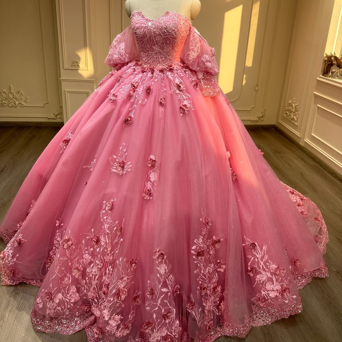 Cute Quinceanera Dresses Ball Gown Off The Shoulder Pink Tulle Appliques 20th Birthday Gowns Vestidos De 15 Anos Formal Party Long Sweet 16 Dress B618