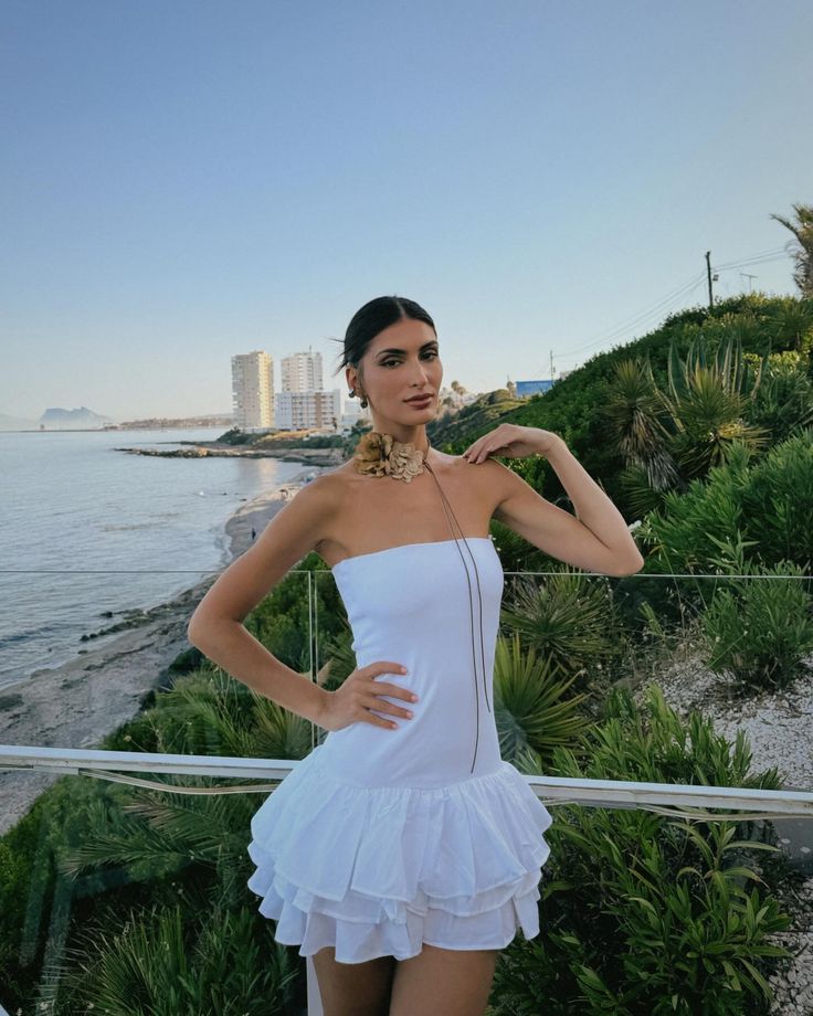 Trendy A Line Strapless White Short 16th Birthday Dress Freshman Homecoming Dresses Cocktail Gown B684