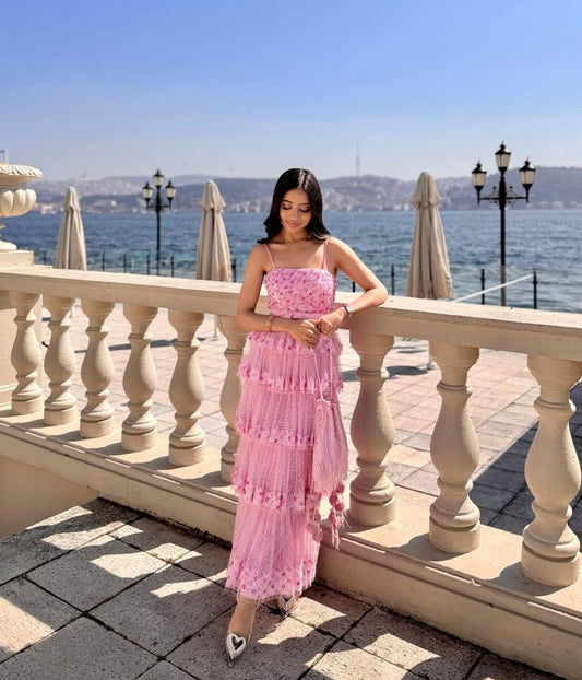 Vintage A line Spaghetti Straps Pink Tulle Beaded Long Prom Dresses Inspo Prom Gown DH3254