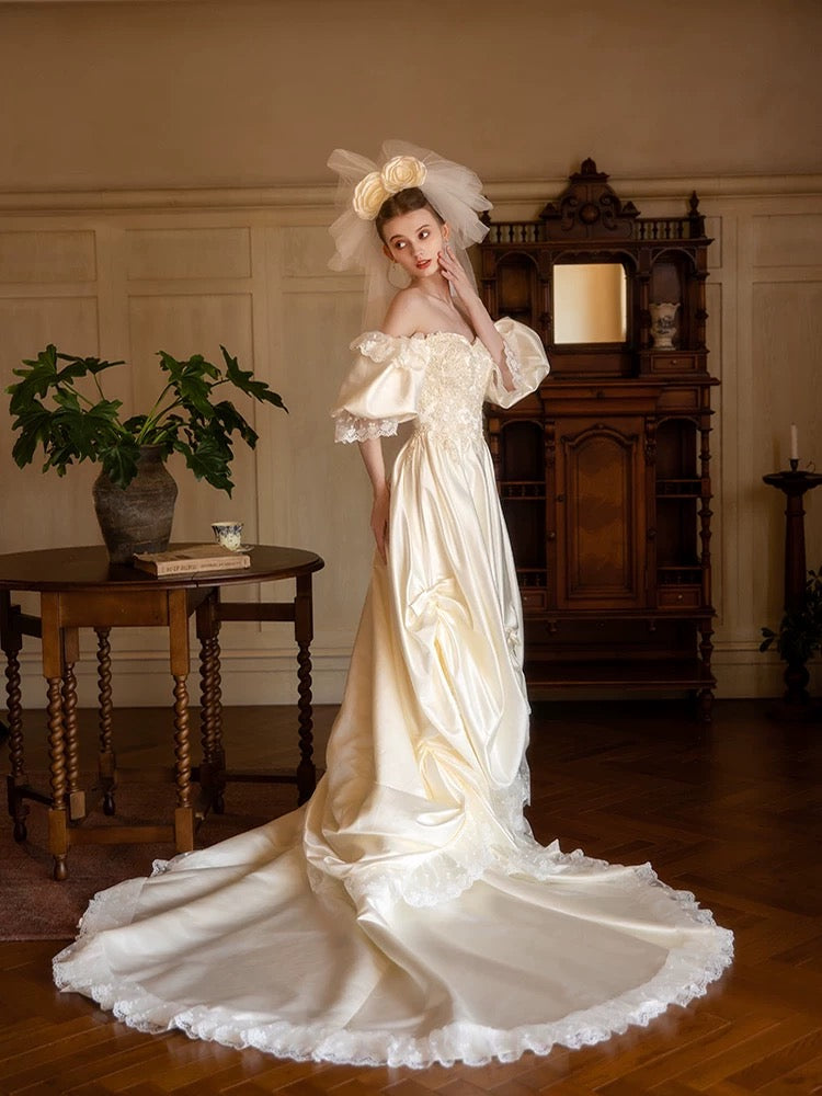 Vintage A line Off The Shoulder With Half Sleeves Lace Summer Bridal Gown Ivory Satin Wedding Dresses RB3718