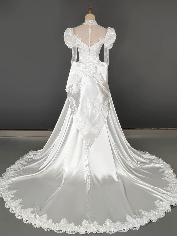 Vintage A line High Neck With Long Sleeves Lace Summer Bridal Gown White Satin Wedding Dresses RB3719