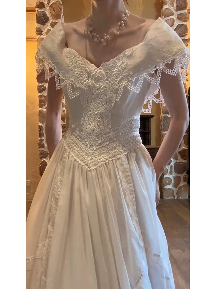 Chic Wedding Dresses A line Off The Shoulder White Lace With Sleeves Garden Wedding Dress N4288