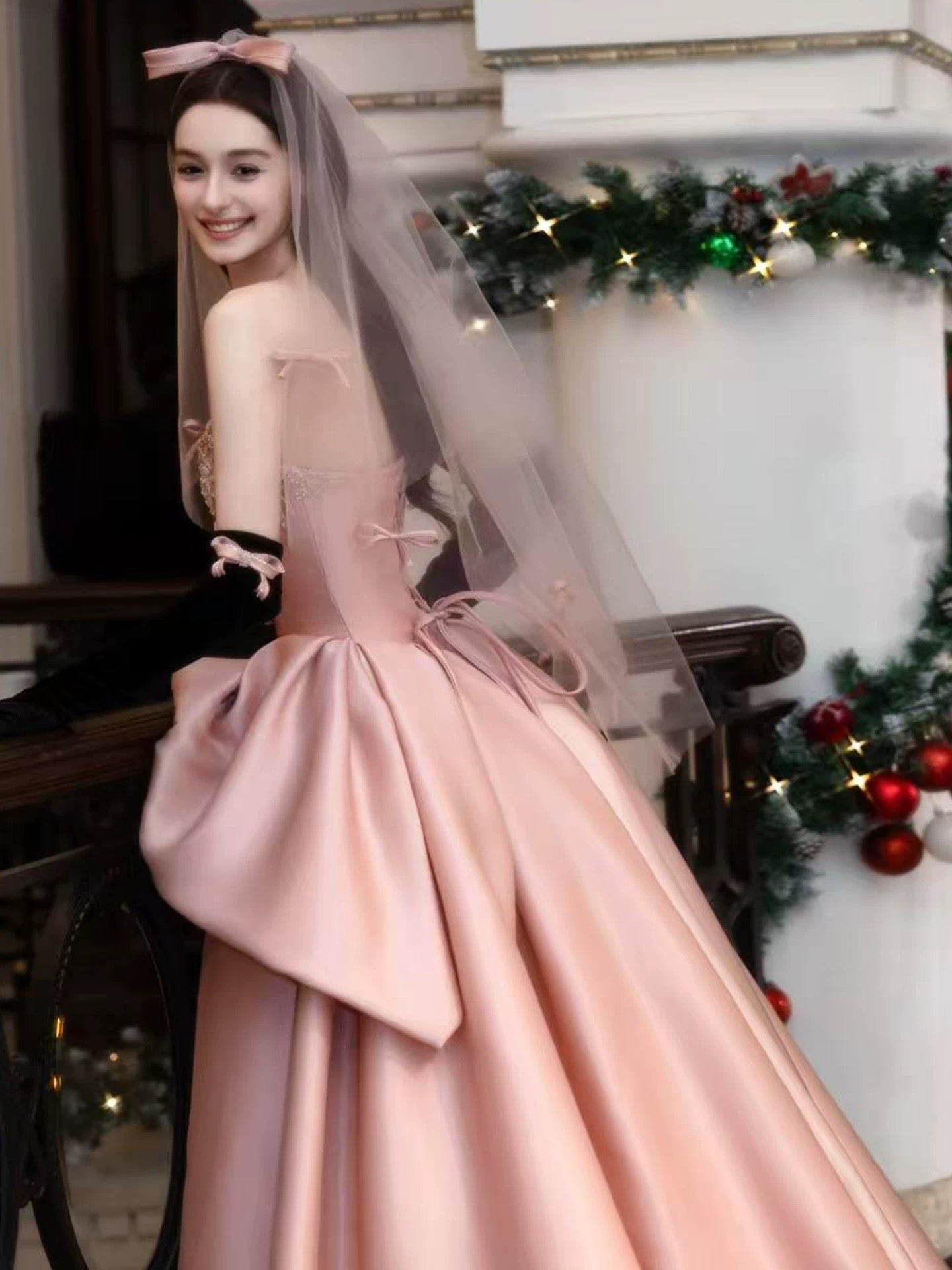 Princess Prom Dresses Ball Gown Strapless Blush Pink With Beading Satin Evening Long Formal Dress RB3732