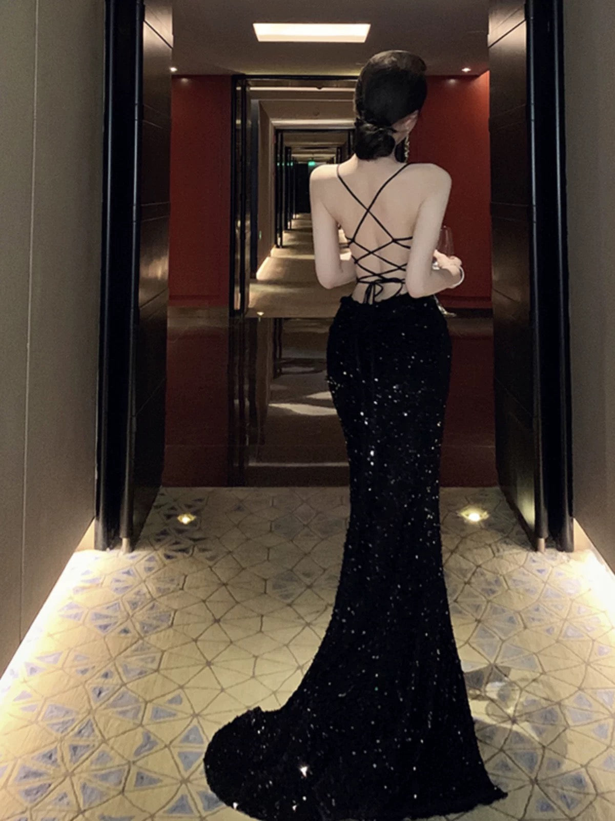 Elegant Prom Dresses Mermaid Spaghetti Strap Black Tie Sequin Backless Long Formal Evening Dress N3968