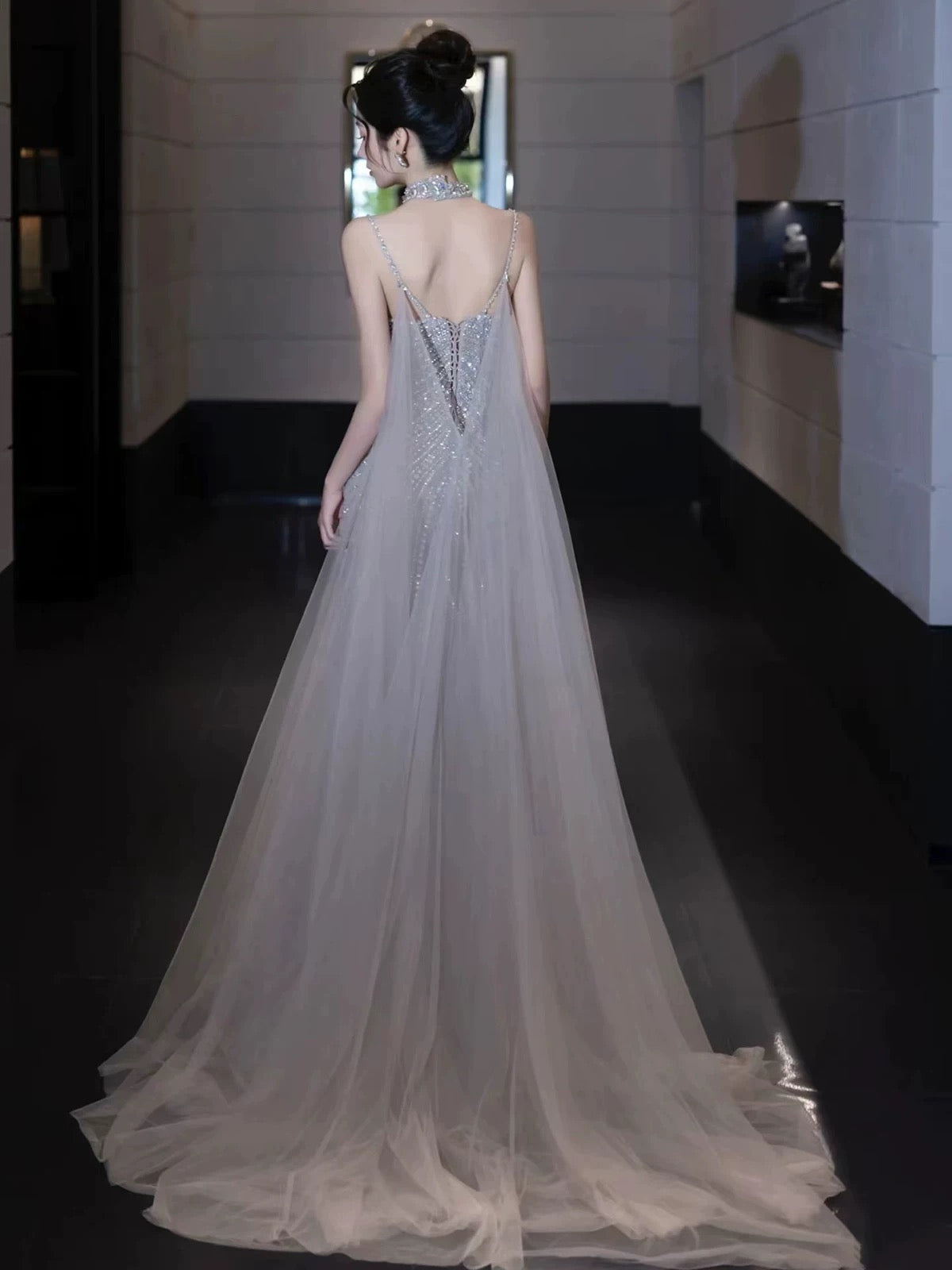 Sparkling Mermaid Spaghetti Strap Silver Gray Tulle Sleeveless Long Prom Dresses With Cape For Women N4249