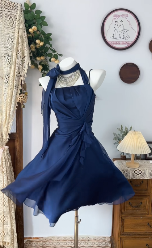 Lovely Ball Gowns Halter Navy Blue Chiffon Mini Senior Short Graduation High School Homecoming Dresses N4631