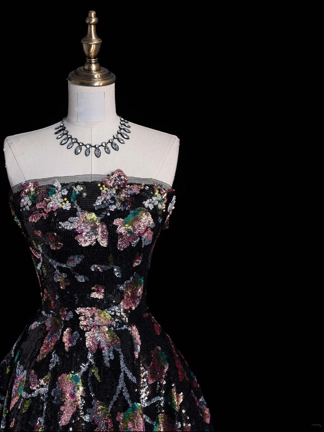 Whimsical Ball Gown Strapless Black Floral Sequin Pleated Bodice Long Prom Dresses Night Formal Dress N614