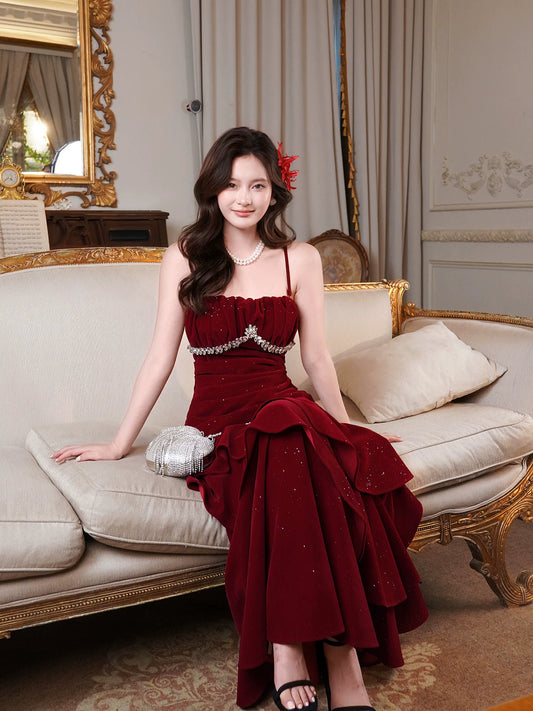 Elegant Mermaid Spaghetti Strap Burgundy Velvet Long Layered Prom Dress Aesthetic Long Graduation Evening Outfits N081