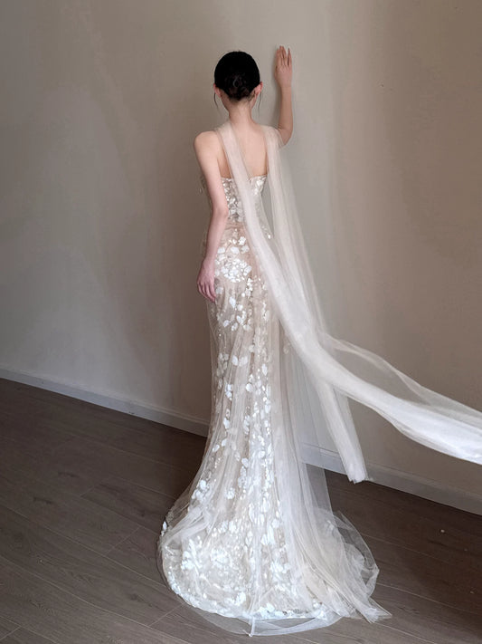 Timeless Wedding Dresses Mermaid Strapless Champagne Sleeveless Lace Brides Dress Style For Brides With Scarf Fitted Bridal Gowns AB2203