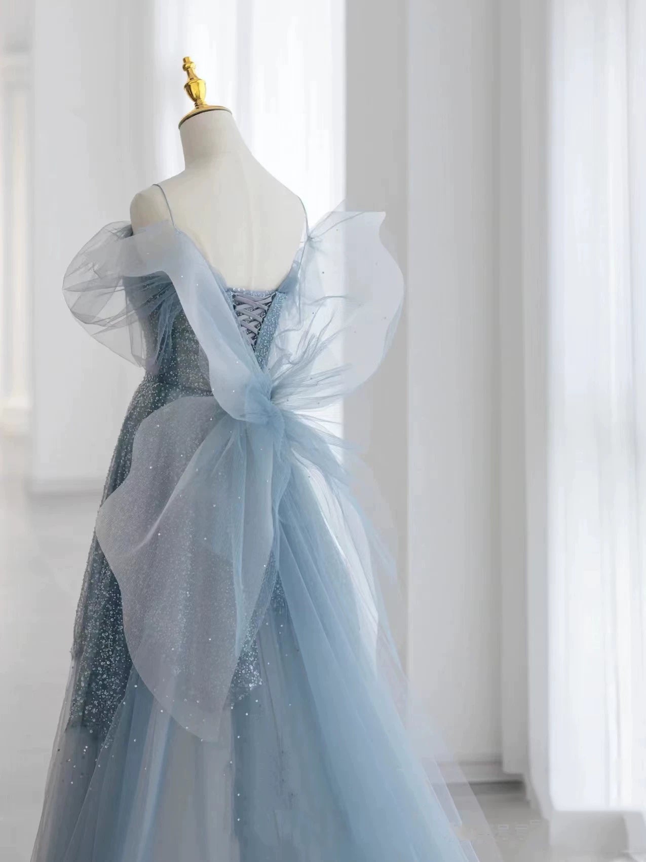 Modest Ball Gown Spaghetti Straps Dusty Blue Tulle Prom Dresses Inspiration Long Party Night Evening Dress 20th Birthday Outfits AB2332