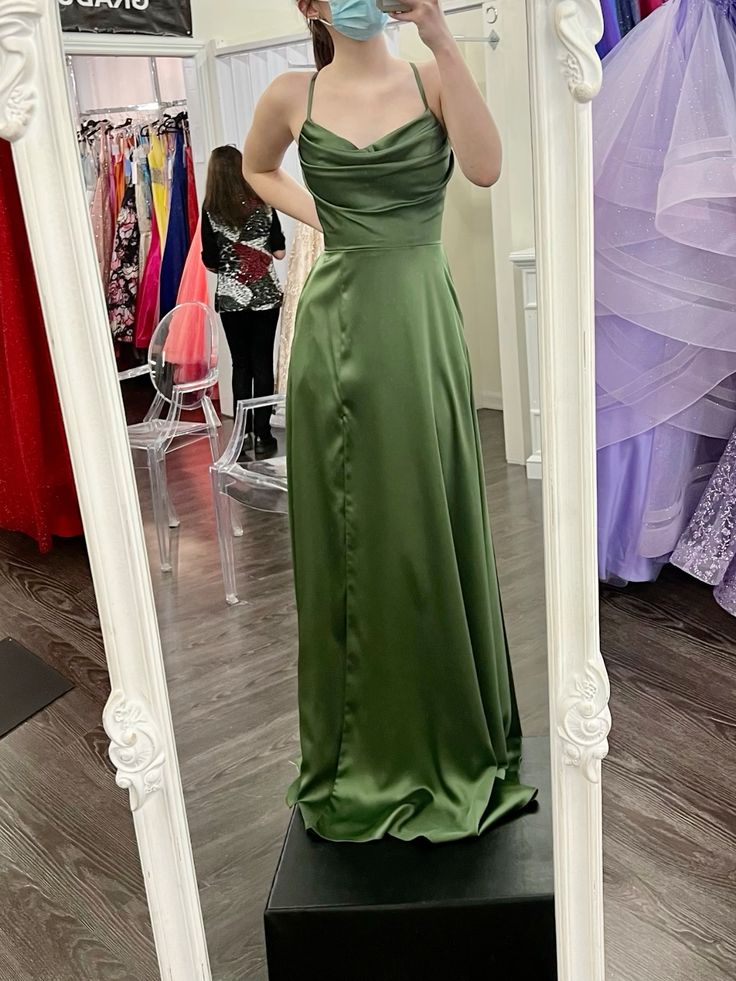 Classy A Line Halter Green Satin Long Prom Dresses Formal Dress Birthday Outfits Prom Gown RA004