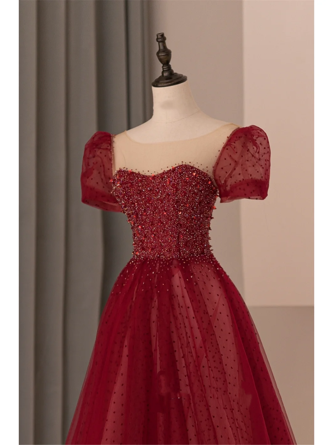Modest Ball Gown Scoop Burgundy Tulle Prom Dresses Long Party Dress Birthday Outfit Teenagers Graduation Dress RB1074