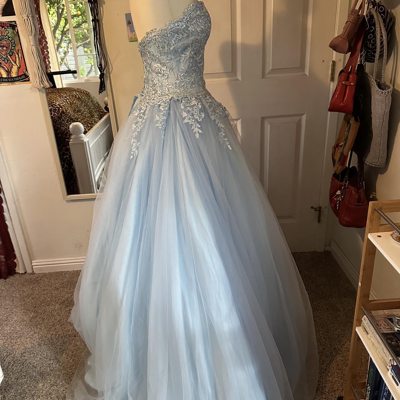 Unique Ball Gown Sweetheart Light Sky Blue Long Prom Dresses Reveal Inspiration Party Dress Birthday Outfit Graduation Dress RB1184