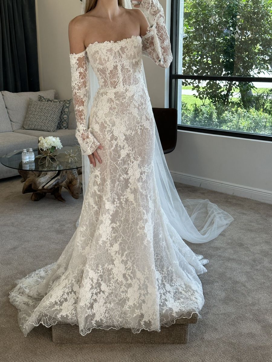 Romantic Mermaid Off The Shoulder Fitted Corset Long Sleeves White Lace Wedding Dress Long Bridal Gown Wedding Dresses RB1358