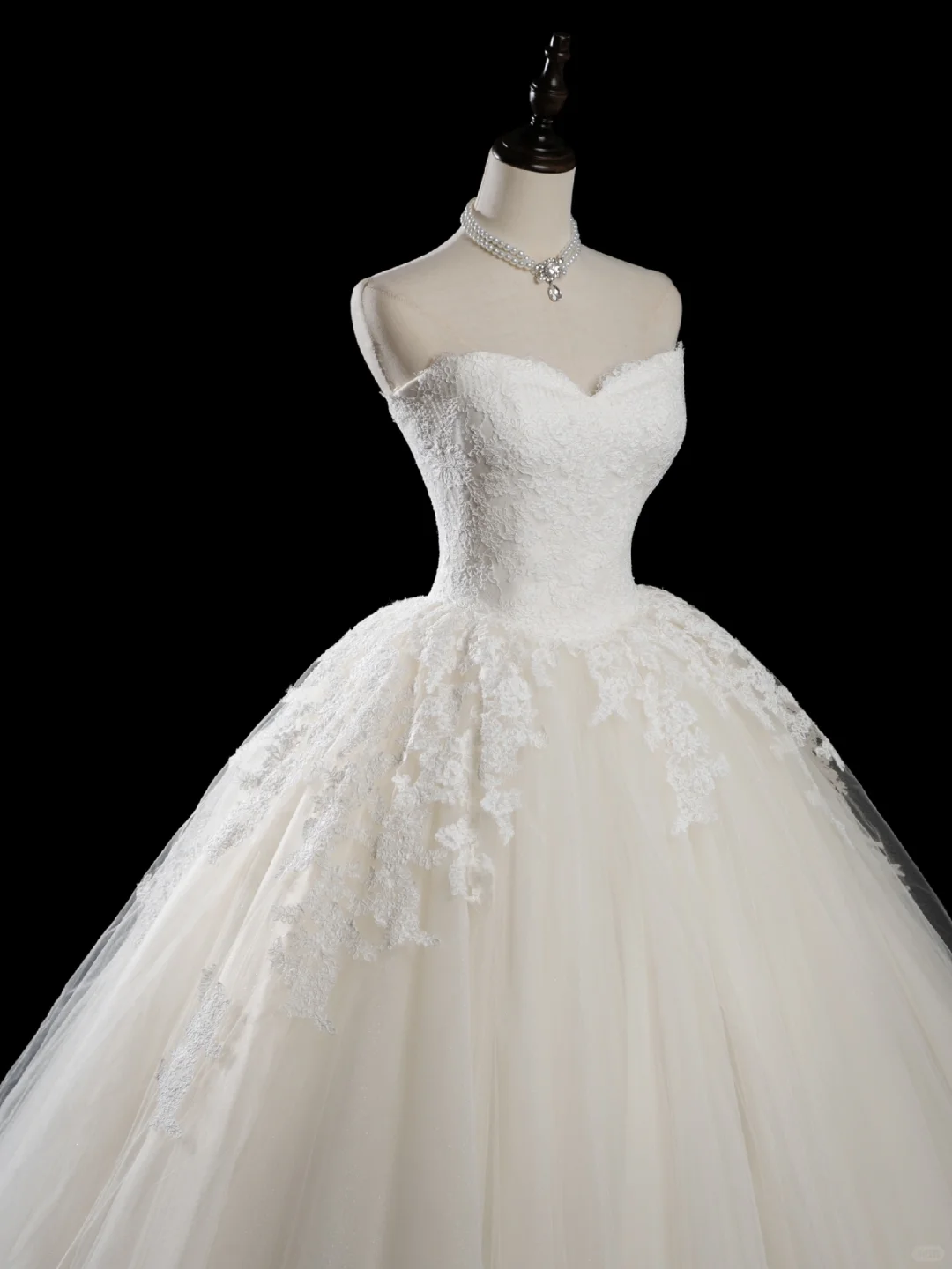 Princess Ball Gown Sweetheart Sleeveless Tulle Fitted Corset Long Wedding Dress Bride Gowns White Wedding Dresses RB1942