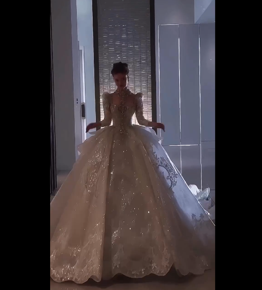 Ethereal Ball Gown Square Neck White Fitted Corset Long Sleeve Sequins Wedding Dress Bride Gowns Wedding Dresses RB2069