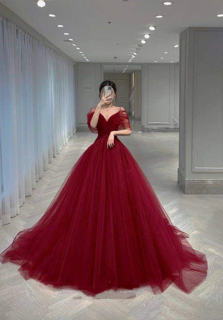 Beautiful Ball Gown Off The Shoulder Burgundy Tulle Prom Dresses For Teens Formal Dress Party Outfits Prom Gown RB2093
