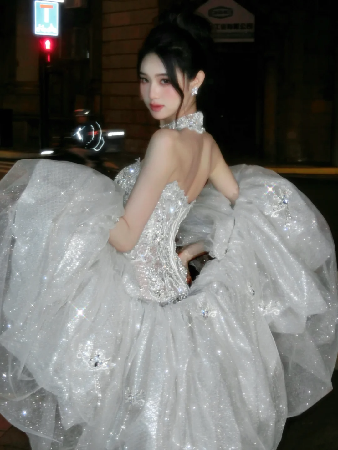 Luxury Ball Gown Sweetheart White Sequin Lace Wedding Dress Bride Gown Fairytale Wedding Dresses RB2863
