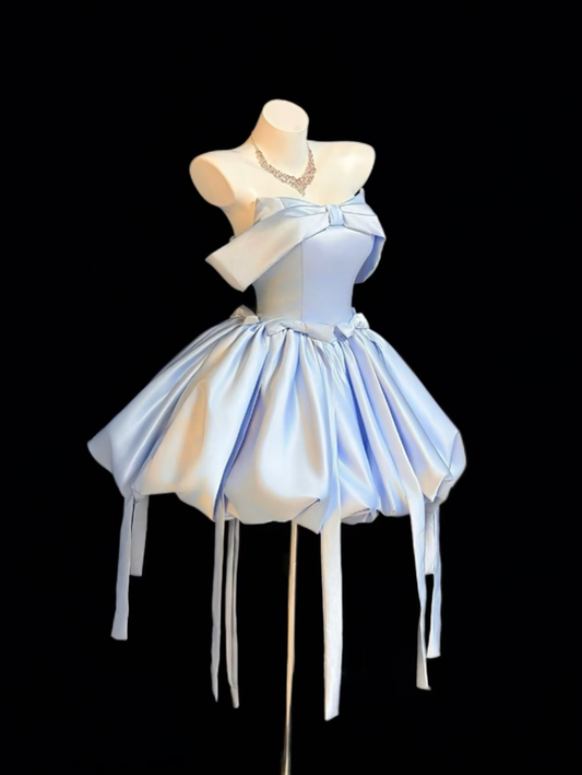Aesthetic Ball Gown Off The Shoulder Light Sky Blue 18th Birthday Outfit Ideas With Bow Inspo Short Hoco Gown Homecoming Dresses RB3126