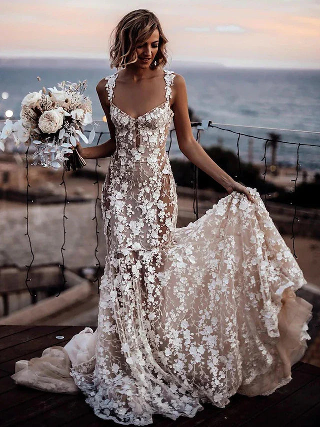 Beach Sexy Boho Wedding Dresses Court Train Mermaid / Trumpet Sleeveless V Neck Lace With Appliques RF0388