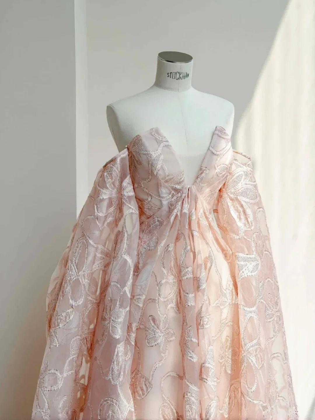 Gorgeous Strapless A-line Tulle Long Prom Dresses Applique Pink Wedding Dress RF0508