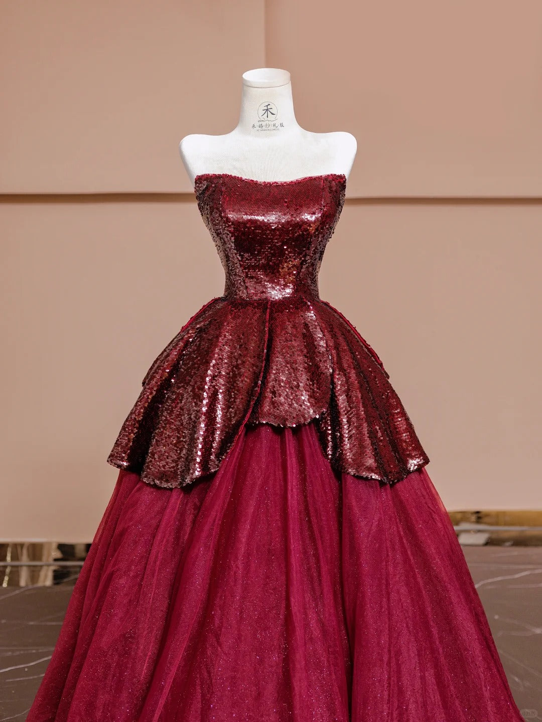 Stunning Burgundy Strapless A-Line Chiffon Sequin Prom Dresses Formal Evening Dresses RF0589