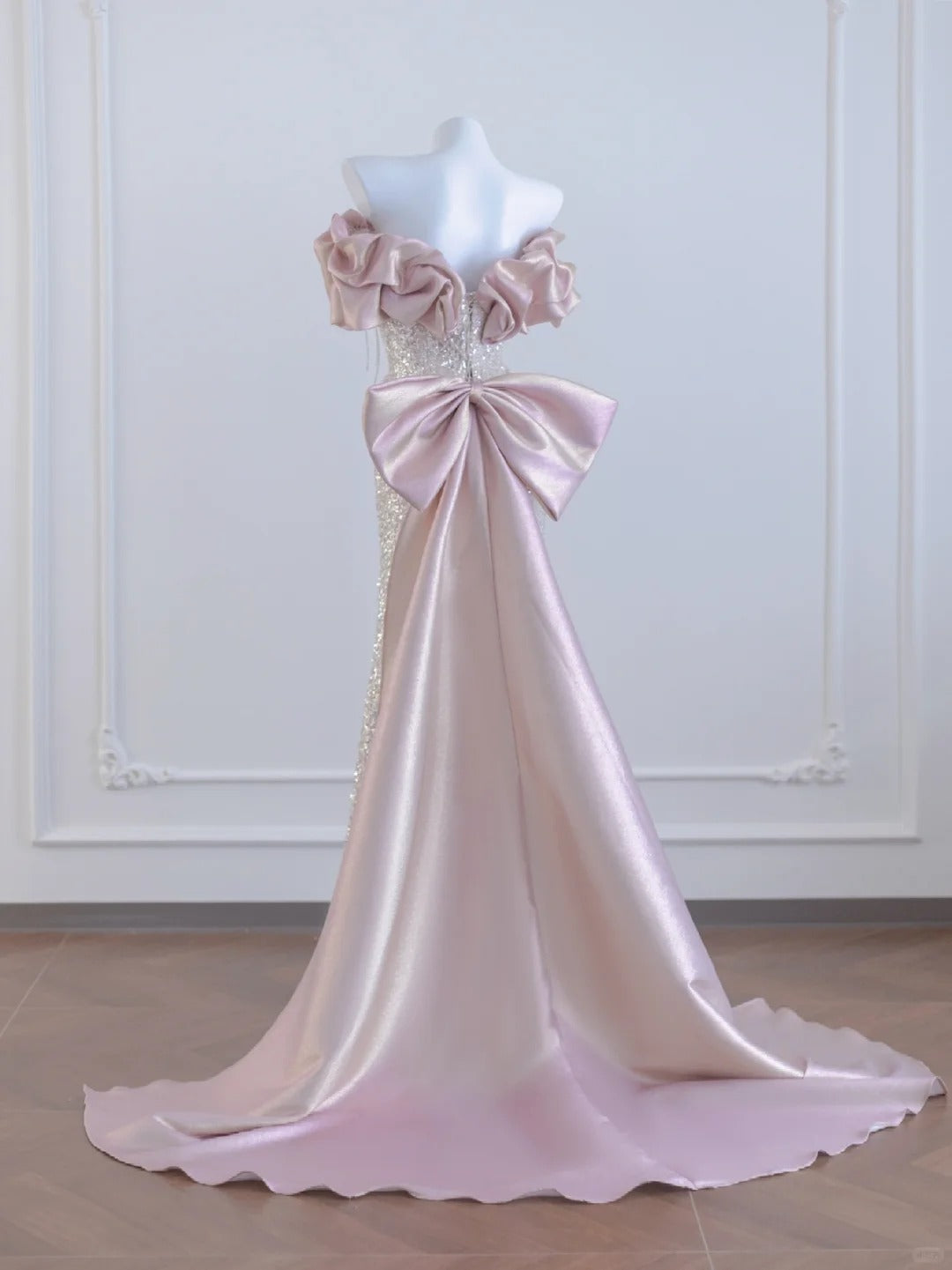 Gorgeous Off Shoulder Silver Sequin Mermaid Pink Satin Long Prom Dresses Formal Evening Gowns RF0629