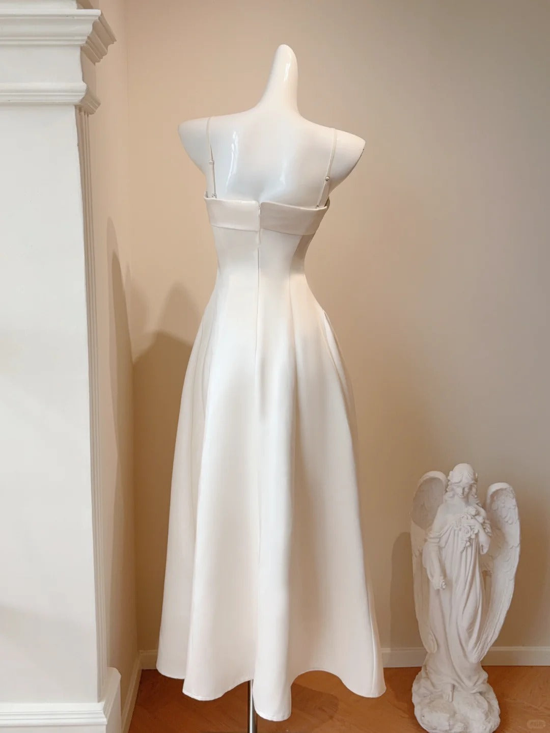 Sweet White Spaghetti Straps A-Line Satin Long Prom Dresses Formal Evening Gowns RF0761
