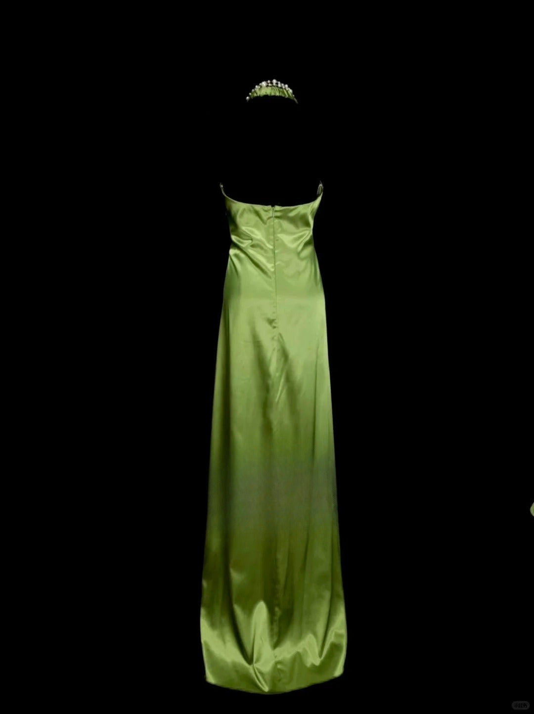 Stunning Green V-neck Sheath Satin Long Prom Dresses Formal Evening Gowns RF0850