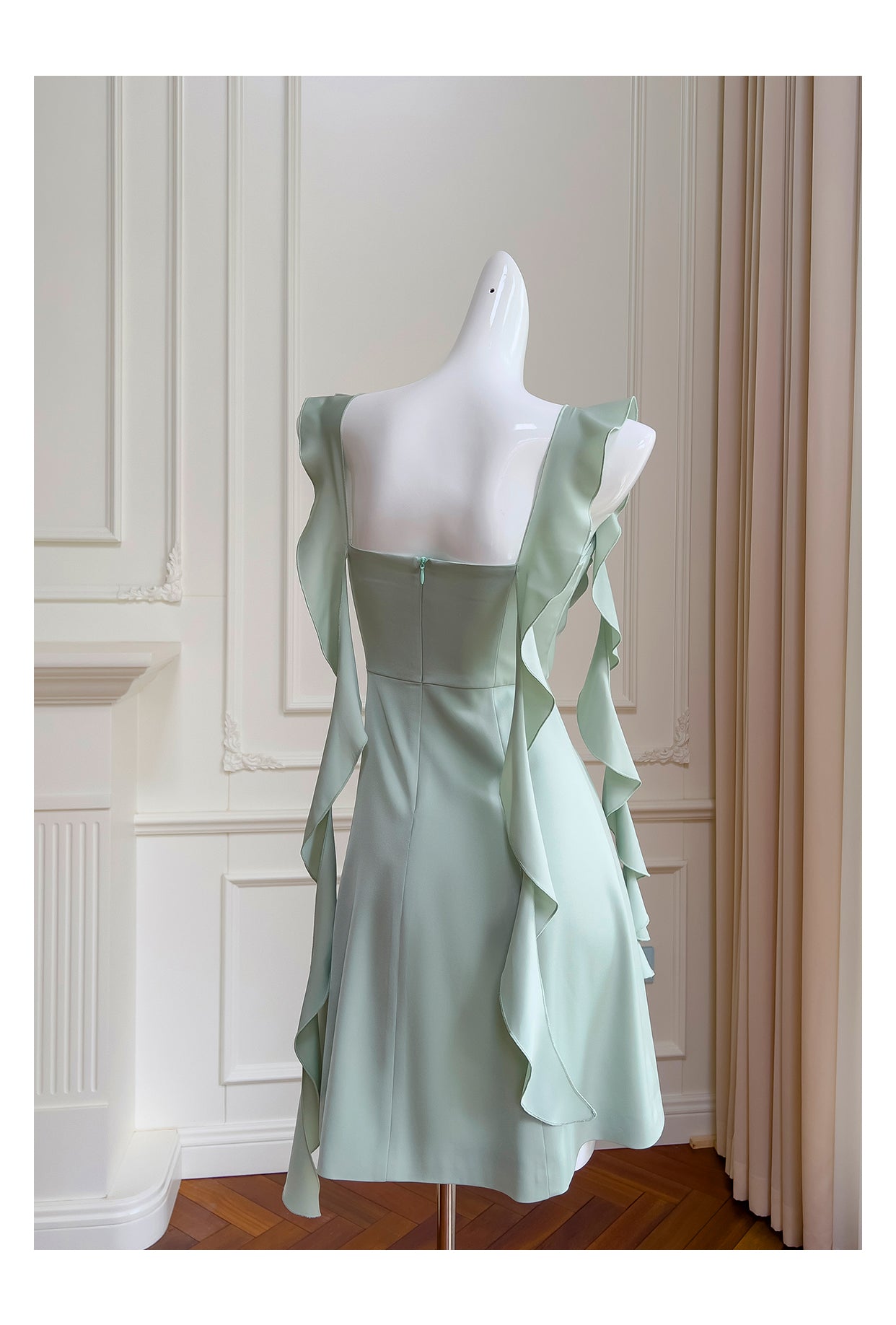 Chic Mint Green Sheath Square Neck Satin Short Party Dresses Simple Homecoming Dress with Ribbon RF0988