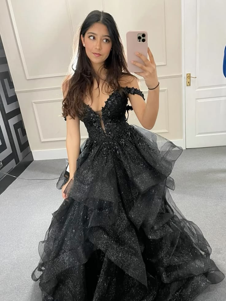 Black Prom Dress With Sleeves Ball Gown Floor Length Formal Gown Graduation Gown RB9507